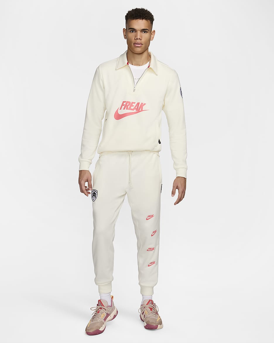 Nike joggers standard fit online